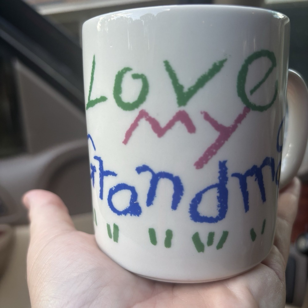 Vintage Coffee Mug Cup "I Love My‎ Grandma" And Multi Color Drawing